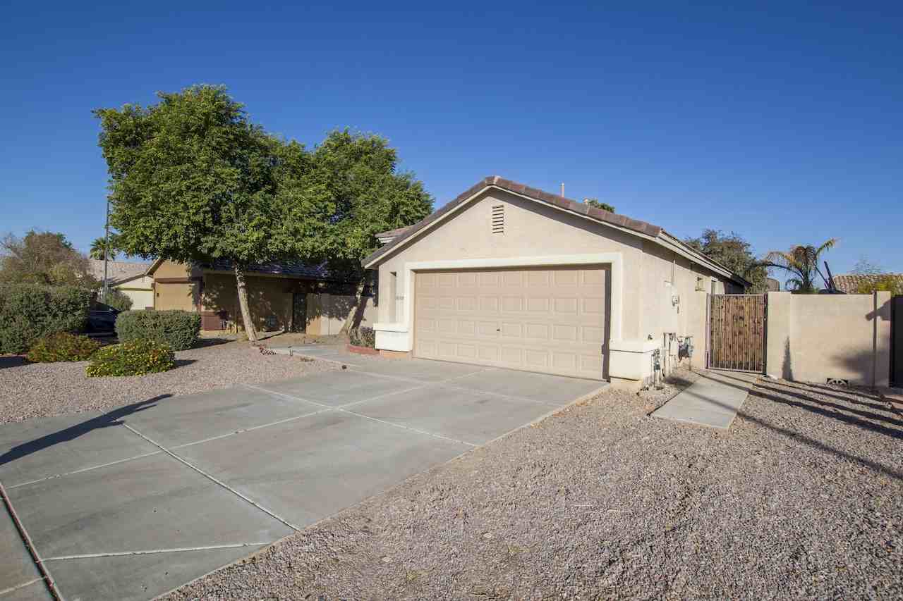 3250 E Bonanza Rd - Photo 3 of 17
