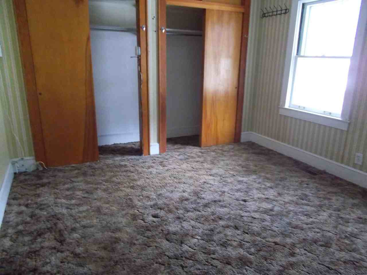 103 Crescent St - Photo 3 of 7