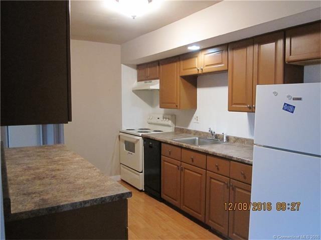 125-47 Horse Pond Rd #G - Photo 3 of 8