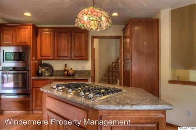 2850 NW Duchess Pl - Photo 3 of 30