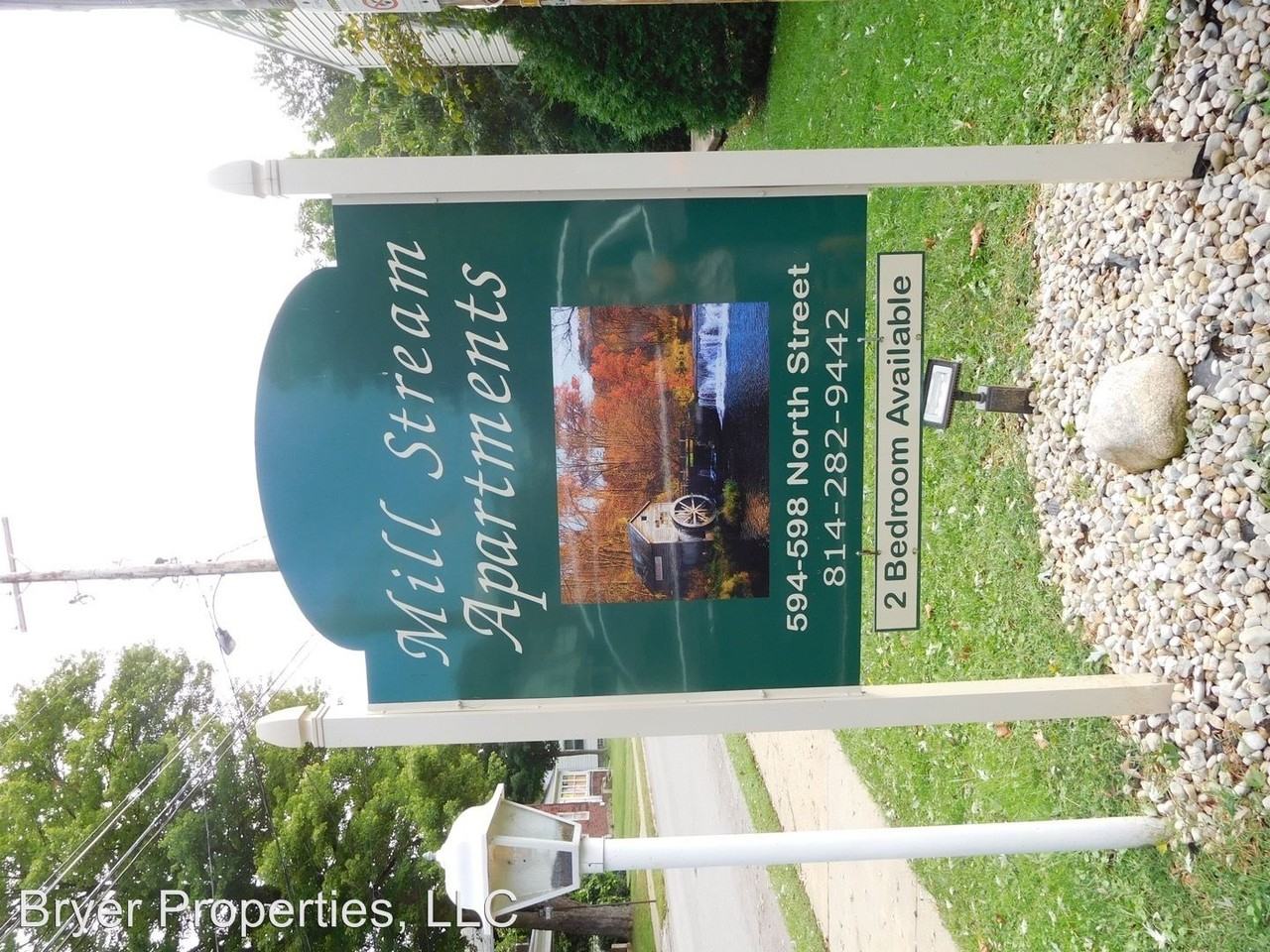 590 North St - Photo 2 of 14