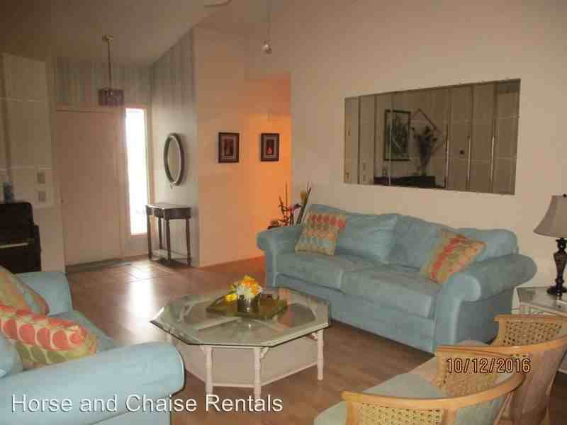 3271 Meadow Run Dr - Photo 2 of 6