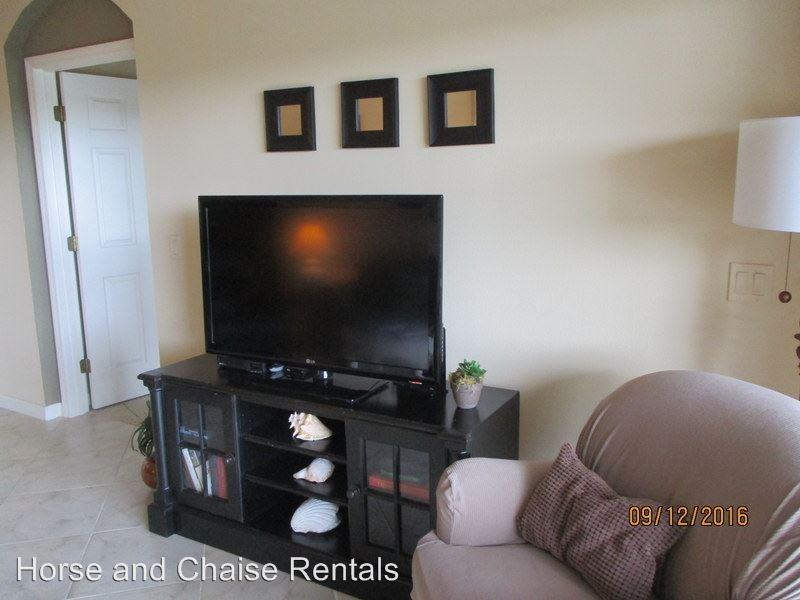 412 Silver Lake Dr #202 - Photo 3 of 7