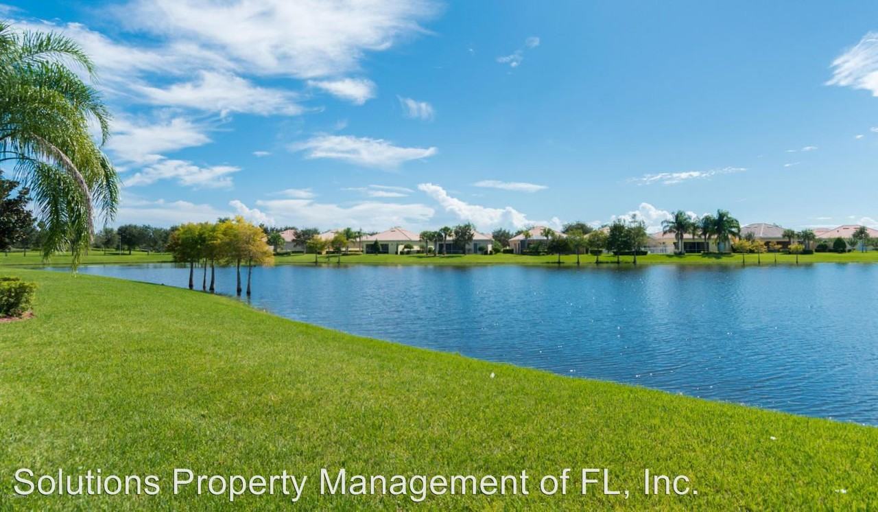 3453 Hyperion Way SE - Photo 3 of 18