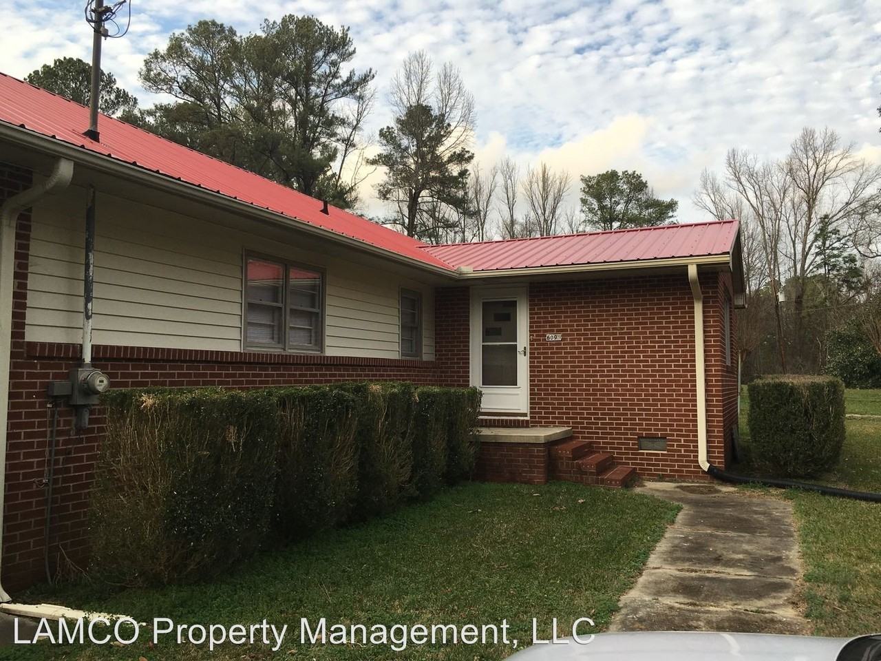 6095 Lower Moncure Rd - Photo 2 of 13