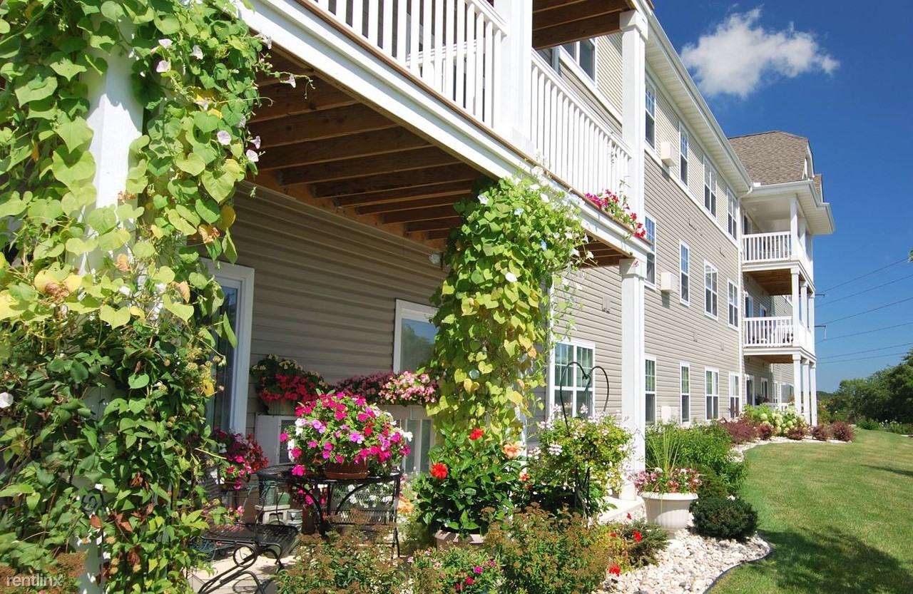 Granville Heights Senior Apartments - Photo 2 of 11