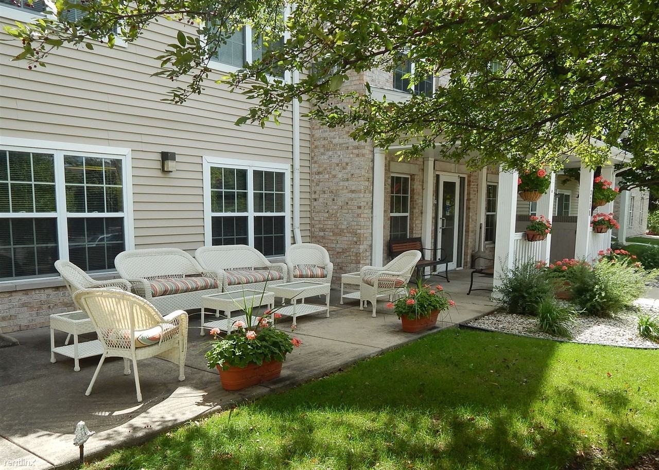 Hillside Woods I & II Senior Apartments - Photo 3 of 8