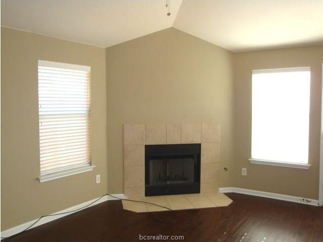 15234 Meredith Ln - Photo 2 of 11