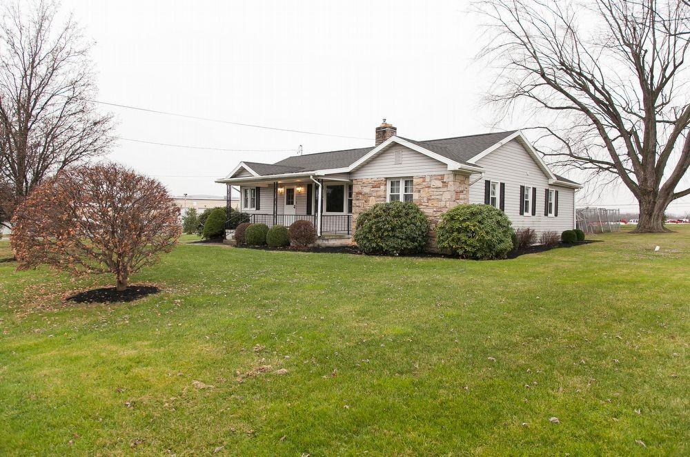 176 Industrial Park Rd. - Photo 2 of 32