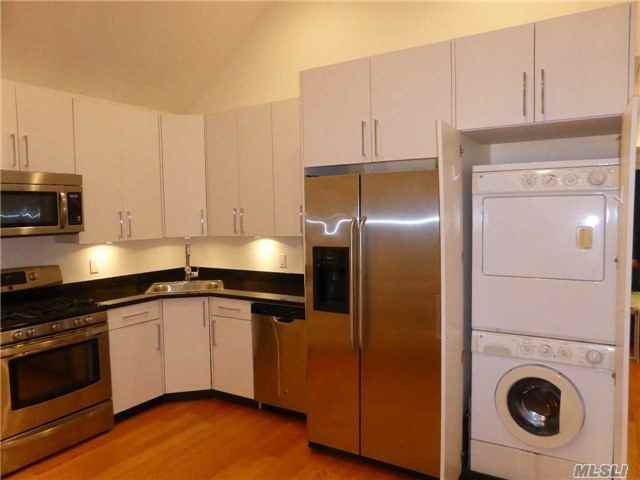 238 S Ketcham Ave - Photo 3 of 8