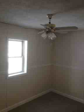 146 Ohio Ave - Photo 3 of 7