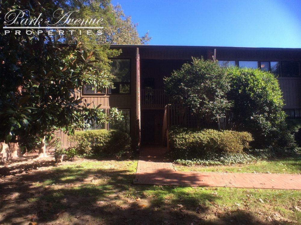 1101 Oak Tree Dr - Photo 2 of 16