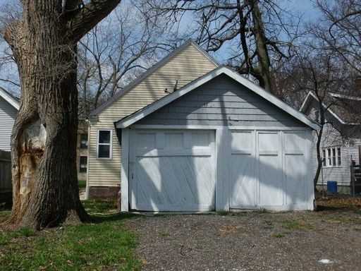 1038 Kensington Ave SW - Photo 3 of 7