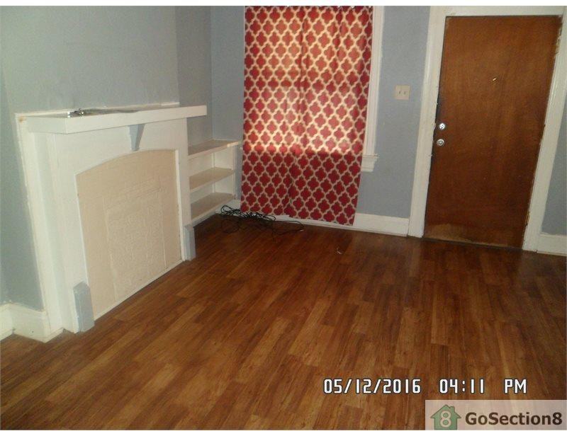 17 Niagara Ave - Photo 3 of 9