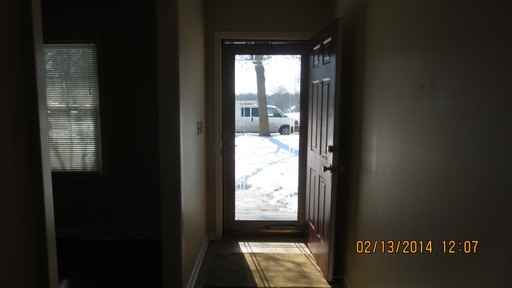 206 E 108th Terrace - Photo 3 of 24