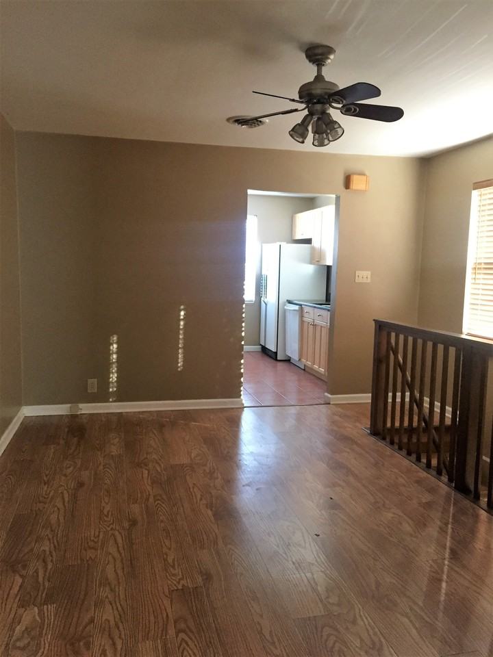 1445 Le Claire St - Photo 3 of 8