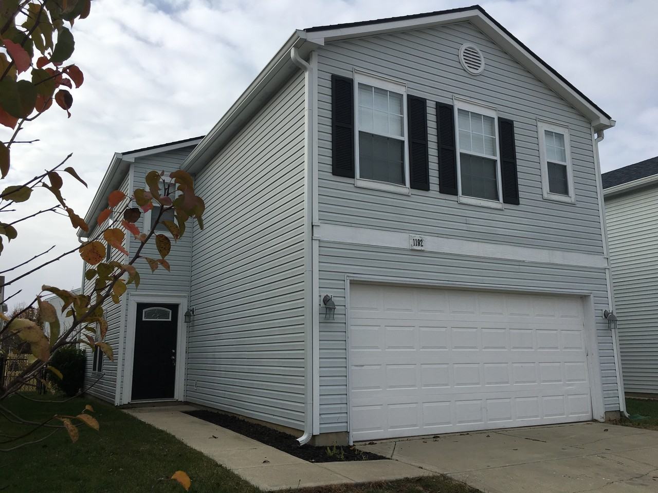 1192 Odell Ln - Photo 2 of 21