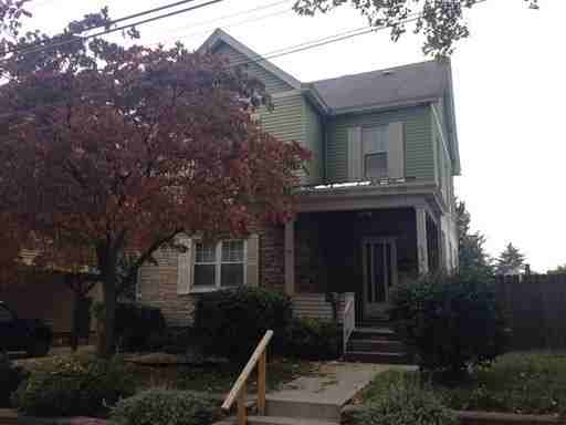 1016 Moyer St - Photo 2 of 42