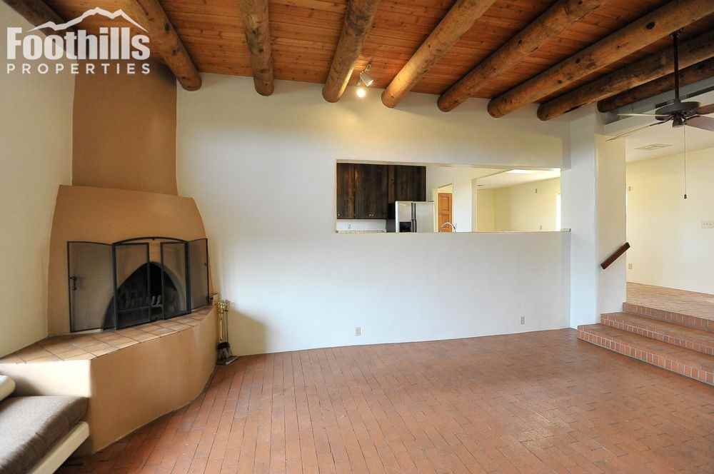 3000 E Cerrada Los Palitos - Photo 3 of 29