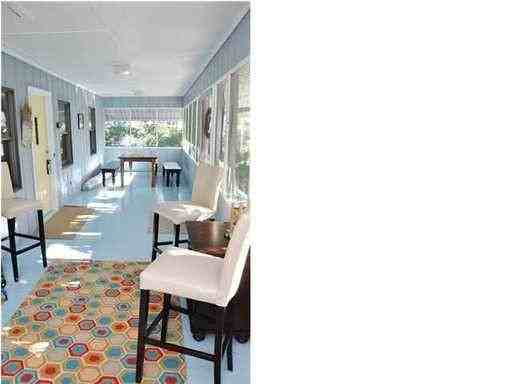 307 Charleston Blvd - Photo 2 of 11