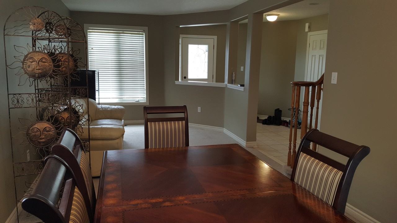 318 Johnson Street - Photo 3 of 6