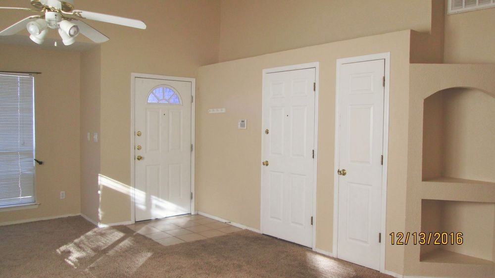 3568 Eagle Crest Pl - Photo 2 of 19