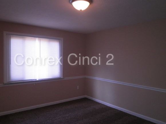 10293 Hawkhurst Dr - Photo 3 of 13