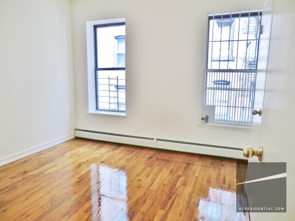 523 E 160th St 4B - Photo 3 of 3