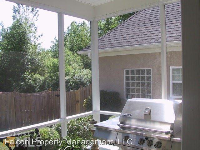 21 Fenway Ct - Photo 3 of 18