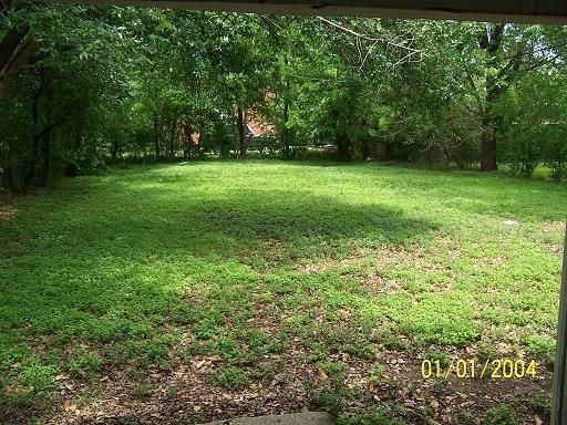 304 1st St - Photo 2 of 2