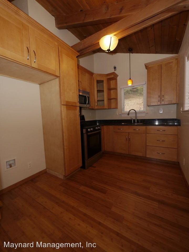 27480 Whitmore Dr - Photo 3 of 11