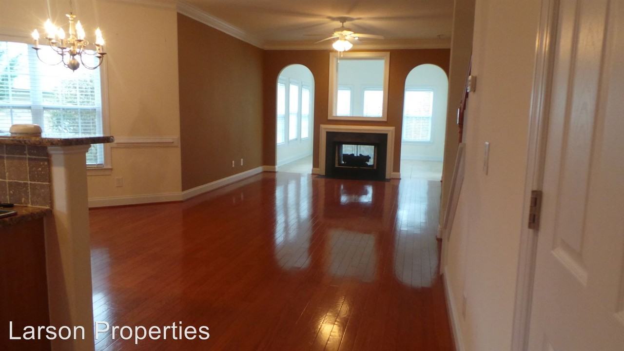 312 St Nicholas Trail - Photo 2 of 9