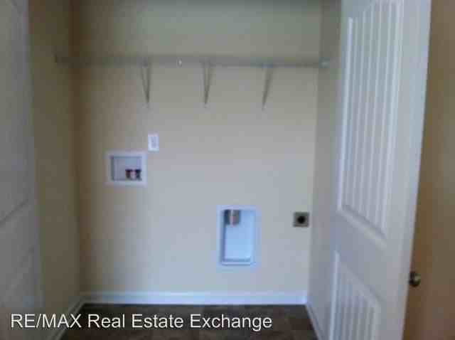 202-A, 202-B, 204-A, 204-B Johnny Johnson Street - Photo 3 of 7