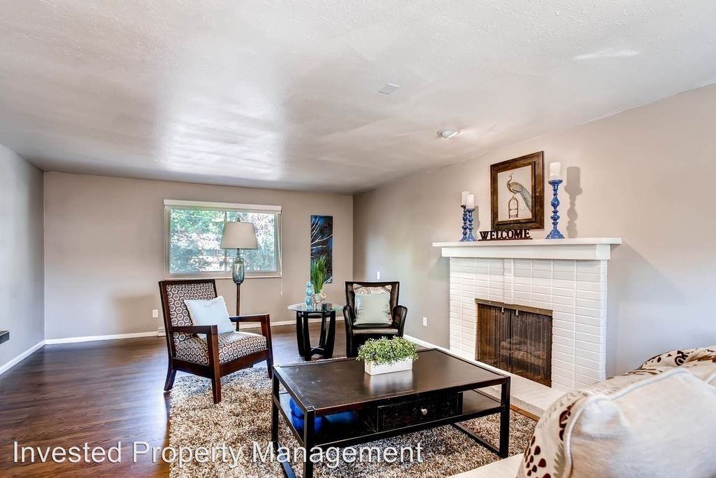 2925 S Ingalls Way - Photo 2 of 18