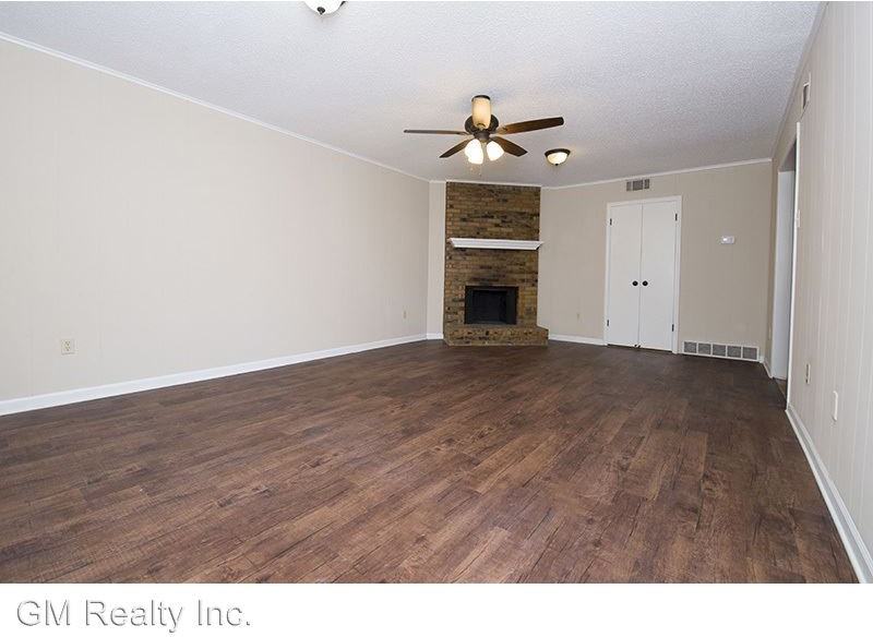 6834 Spruce Hill Dr - Photo 2 of 12