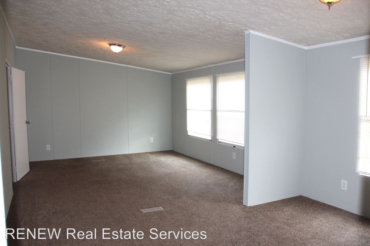 1264 Seville Rd - Photo 2 of 50