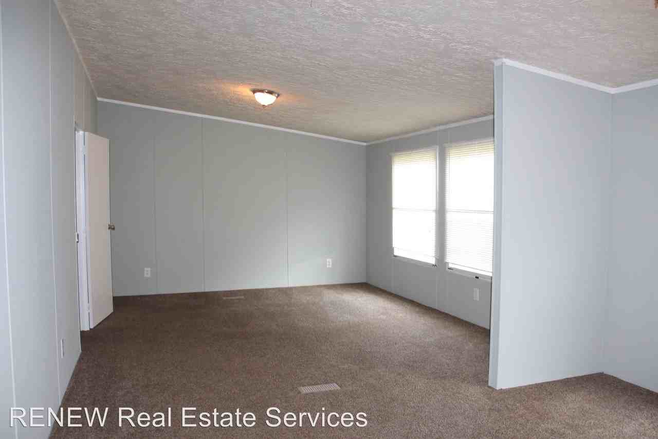 1264 Seville Rd - Photo 3 of 50