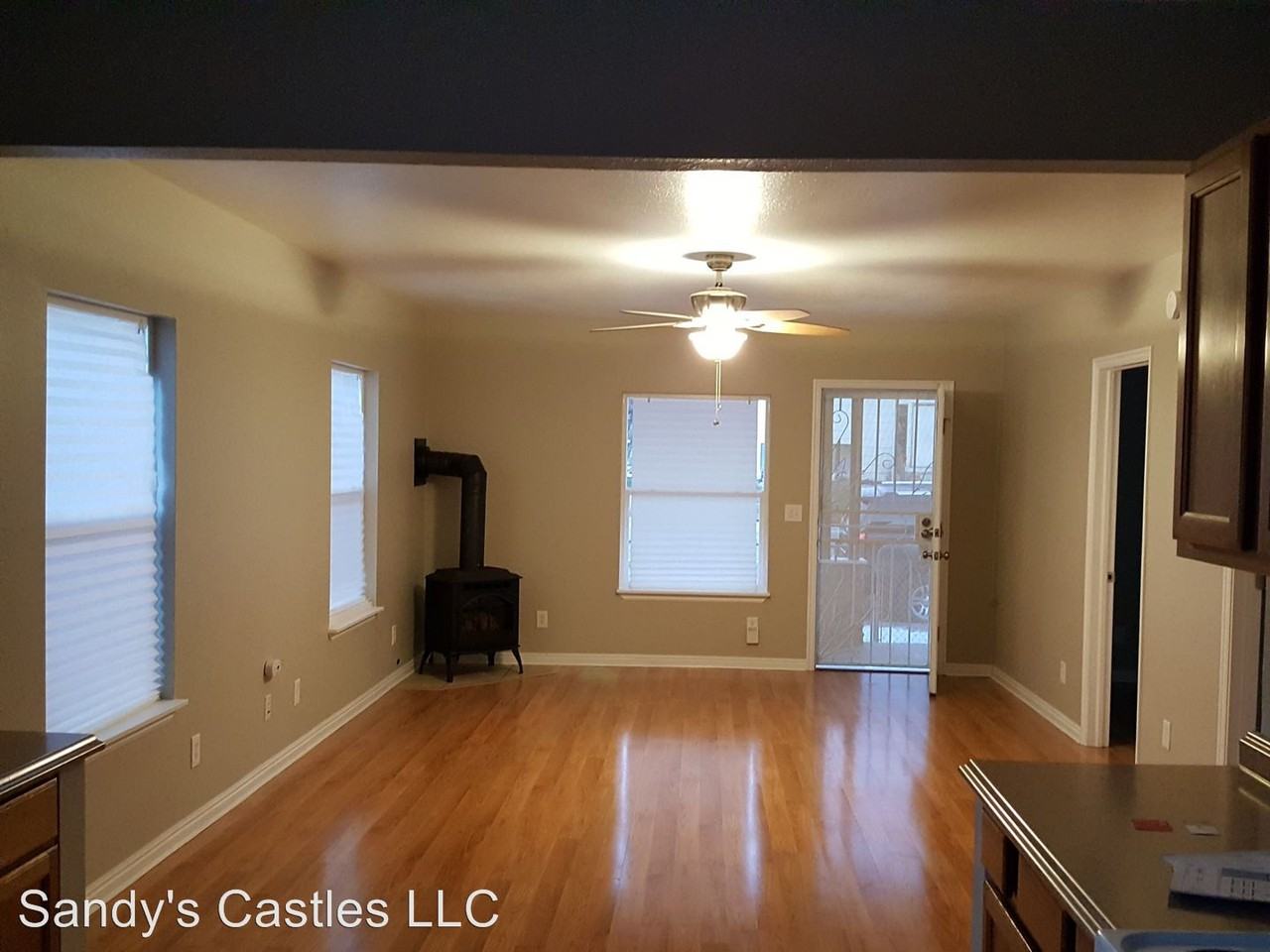 242 8th St - Photo 3 of 9