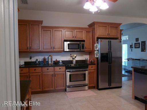 3585 Gloria Ave - Photo 3 of 8