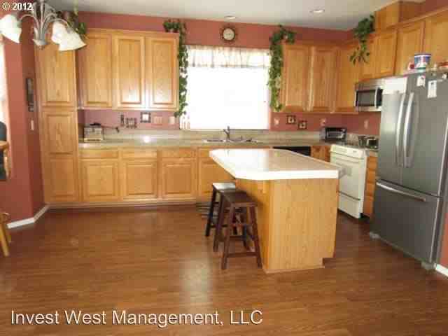 19705 SE 7th Way - Photo 2 of 9