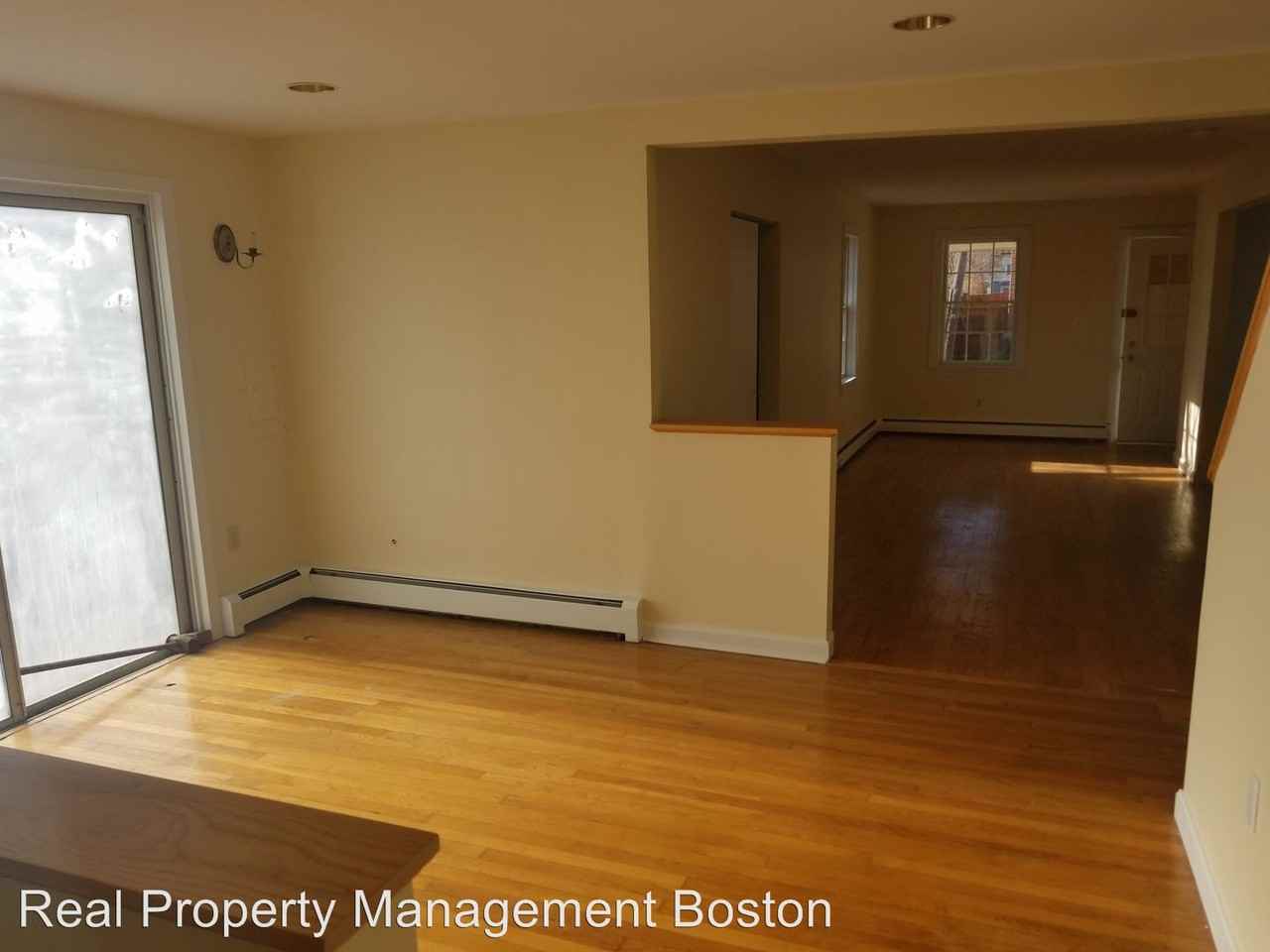 118 Macy St - Photo 2 of 17