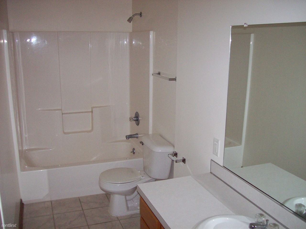 8913 Lake Michigan Dr - Photo 3 of 5