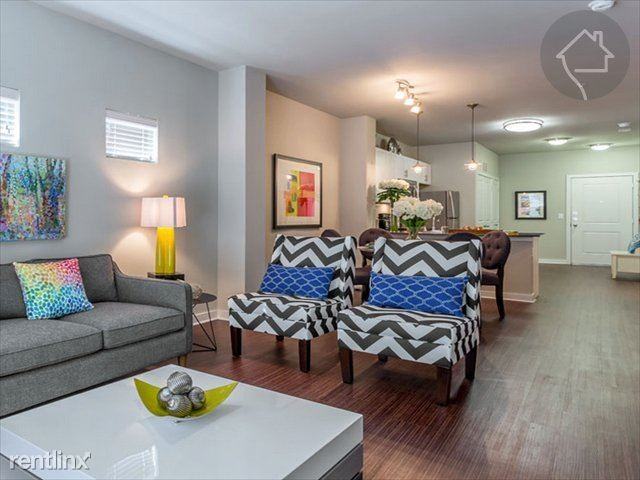 S. IH35 - Photo 3 of 6