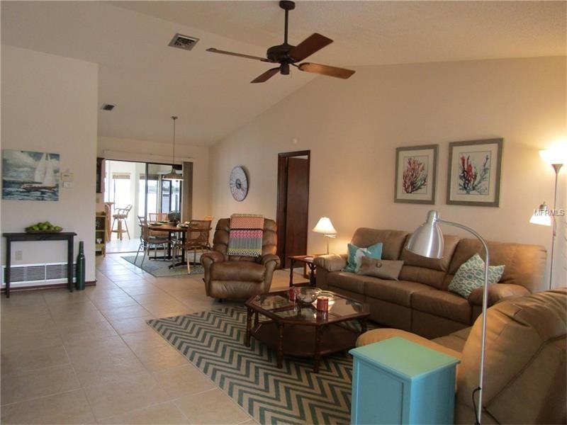 10484 Boyette St - Photo 3 of 16