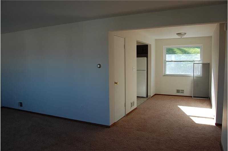 2512 Cleveland Ave - Photo 3 of 26