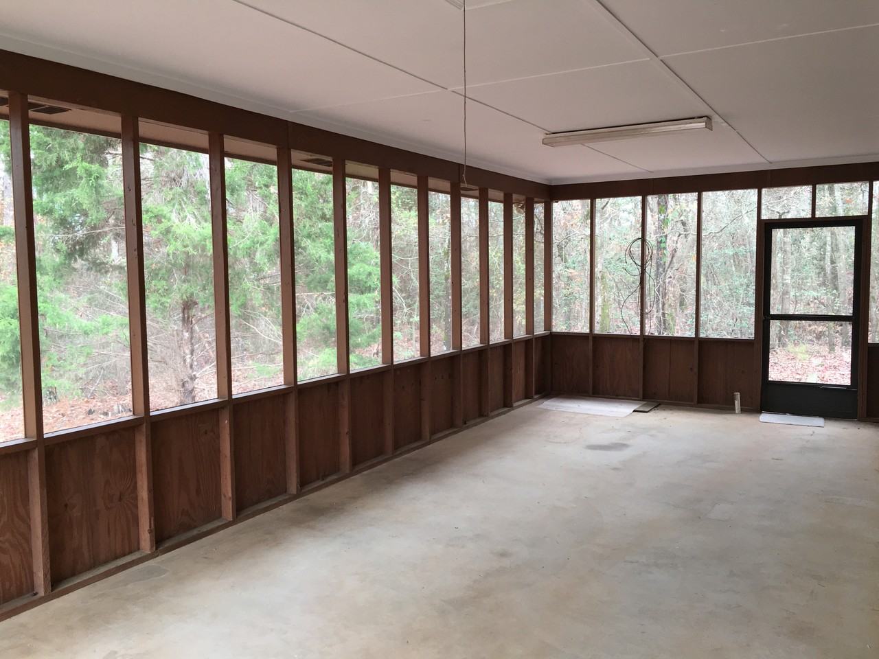 604 New Prospect Rd - Photo 3 of 10