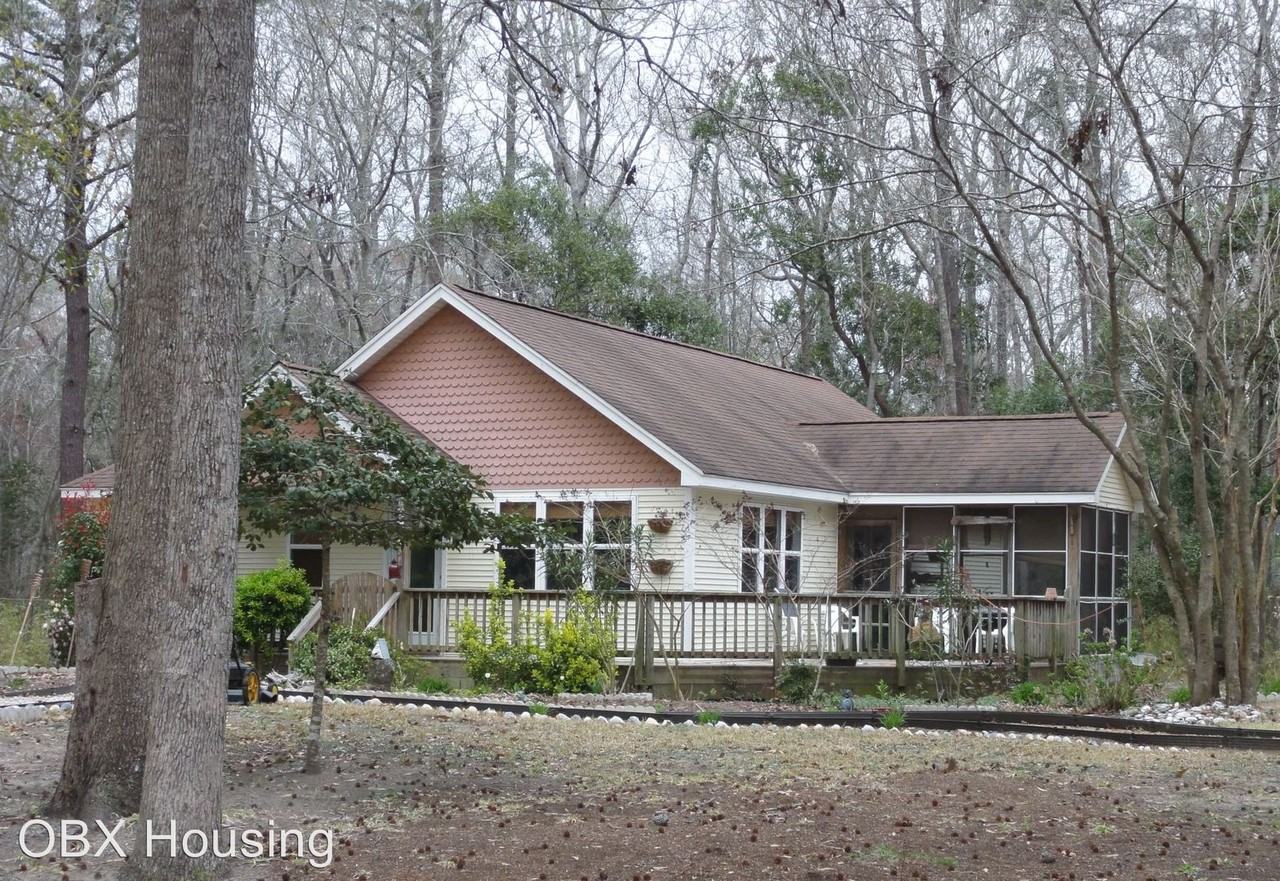 5025 Hornbeam Ln - Photo 2 of 11