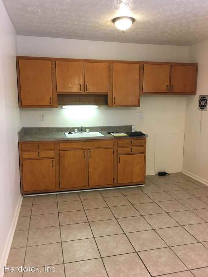 1836 Stetson Rd - Photo 2 of 15