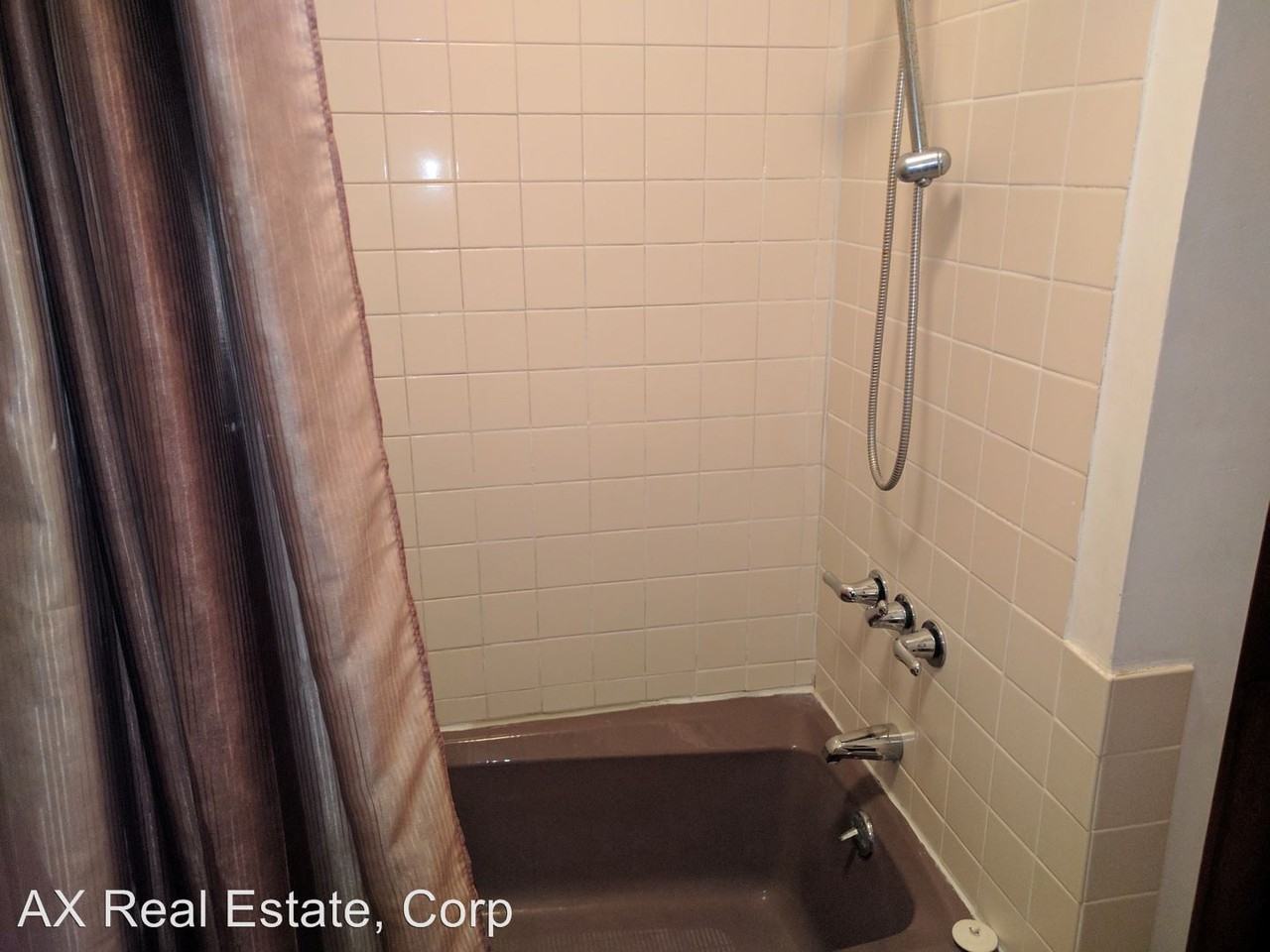 205 Pudding St - Photo 2 of 7