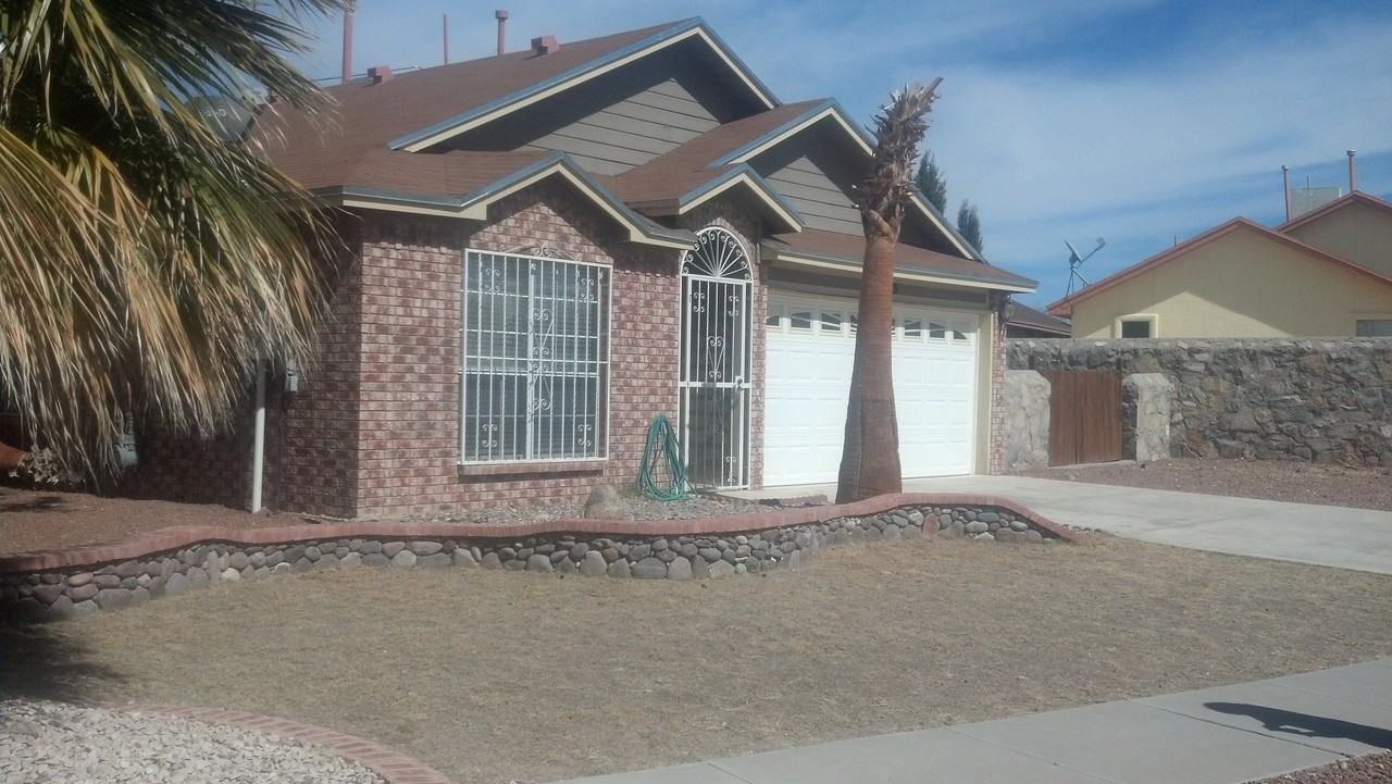 11953 Oak Crossing Dr - Photo 3 of 18